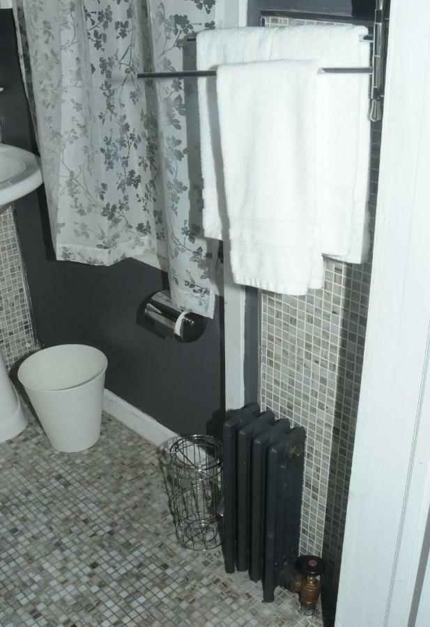 Appartement Plush Spacious 1 Bedroom Apt Williamsburg *